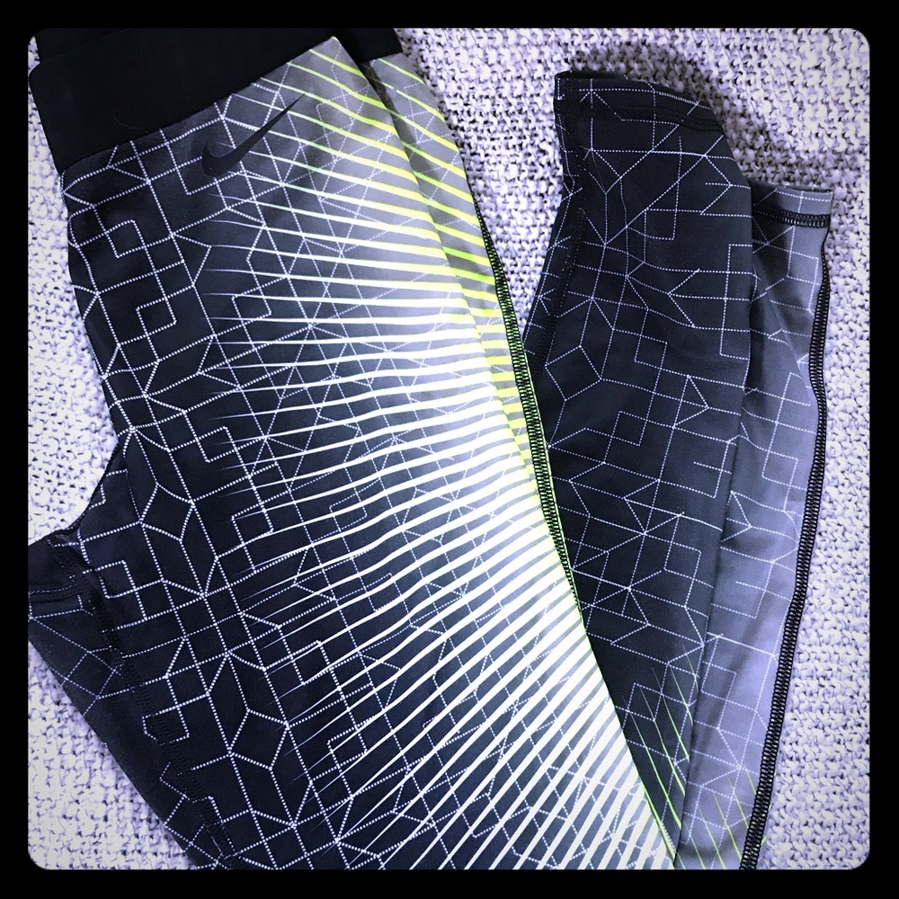 Nike pro athletic pants